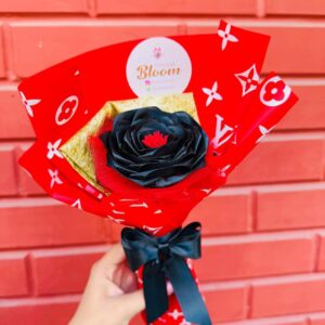 Scarlet & Ebony Elegance - Handmade bouquet-ROSE
