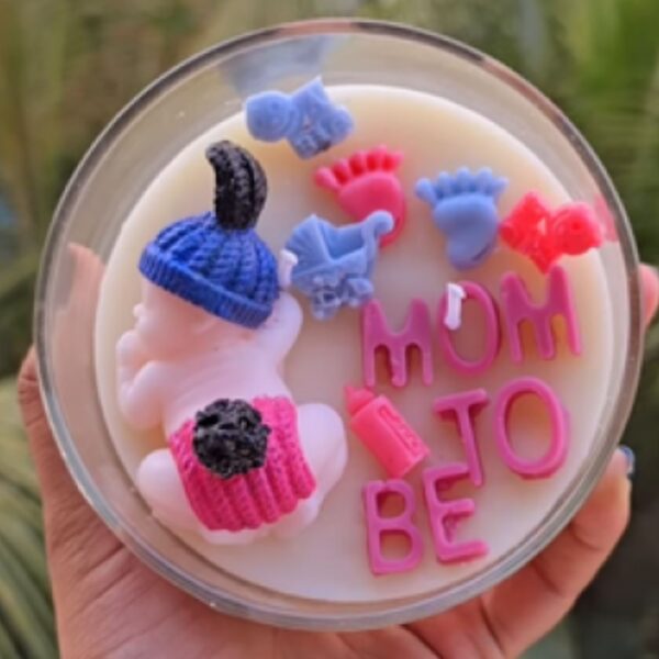 Mom To Be Candle