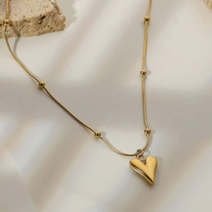 Fashion luxury love heart clavicle chain Stainless Steel Necklace for women